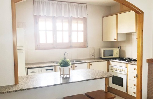 Alcanar Ski Chalet | Unforgettable Deltabahia Sant Carles with Ocean Views & Spa