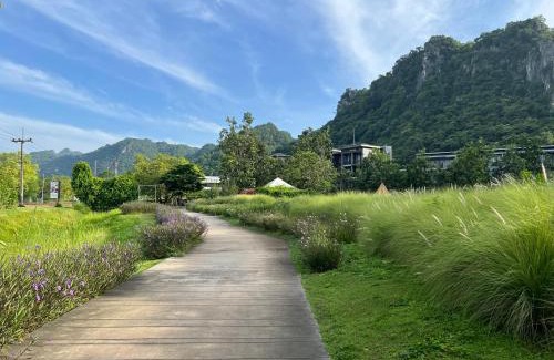 Phaya Yen Apartment | Discover Deluna 23degree: Family-Friendly Retreat in Khao Yai