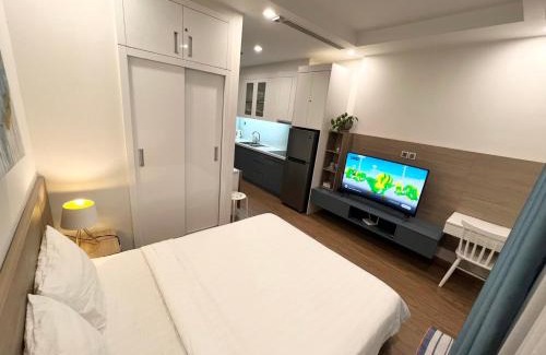 Tu Liem Apartment | Delux Studio Apartment Near Marriott and Plaza Hotel