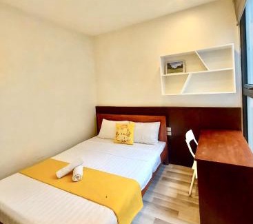 Tu Liem Apartment | Delux Two Bedroom Apartment Near Marriott And Grand Plaza
