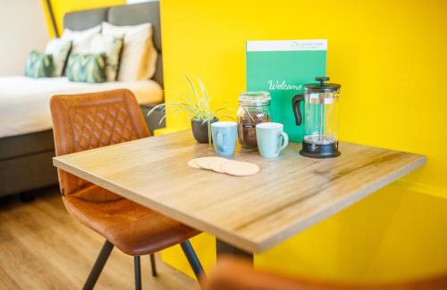 's-Hertogenbosch Apartment | Child-Friendly City Center Suite with Scenic Views