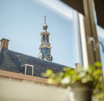 's-Hertogenbosch Apartment | Child-Friendly City Center Suite with Scenic Views