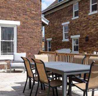 Mount Auburn House | Spacious 4-Bedroom Retreat with Huge Deck Near Downtown