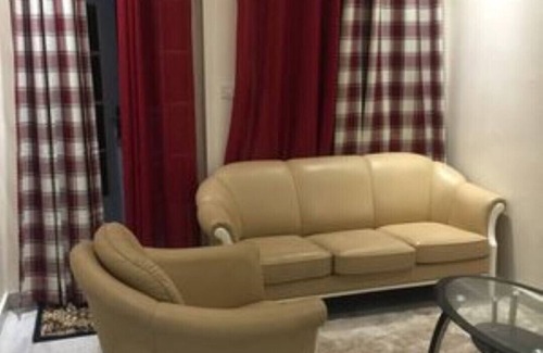 Manjai Kunda Apartment | Comfortable Deluxe Apartment fl.3 aprt.2 for Your Stay