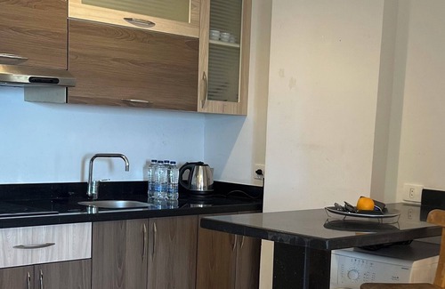 Al Ahyaa Apartment | Scenic MySky Sea Front View Apartment with Pool & Spa