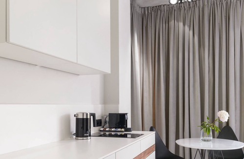 Poznan City Center Apartment | Deluxe Apartment in Poznan near River