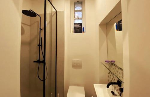Hernals Apartment | Deluxe Apartment mit Suite