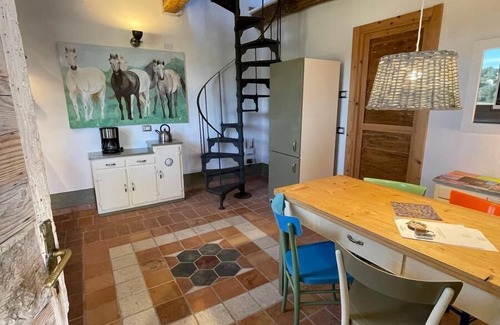 Monterosso Apartment | Experience La Corte del Gusto: Poolside Bliss with Views