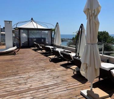 Primorsko Apartment | Top-Rated Deluxe Apartments in Приморско with Ocean Views
