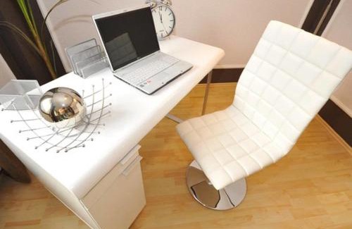 Sudervorstadt Apartment | Family-Friendly Deluxe Apartments Bremen Typ C for Your Stay