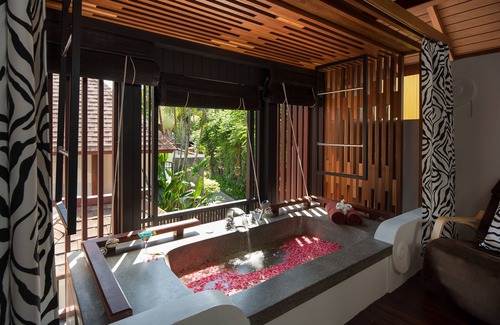 Lamai Resort | Elegant Balcony Suite with Pool, Spa & Family Amenities