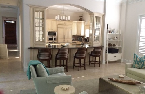 Jupiter House | Beachside Villa with Private Pool & Ocean Views, Rated 9.6