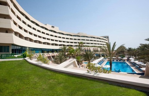 Beach & Coast Apartment | City View Retreat with Balcony Near Al Khan Beach