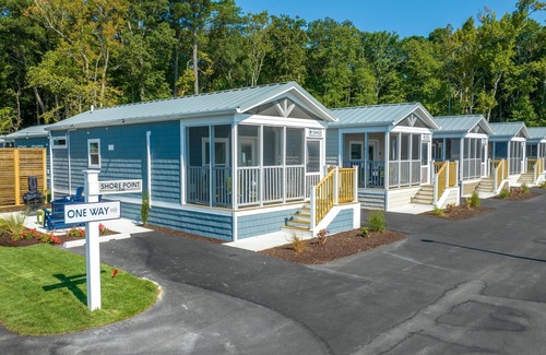 Ocean City Cottage | Pet-Friendly Deluxe Cottage with Pool and Kitchen Amenities