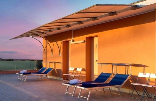 Cagnona Hotel | Deluxe Double Room at Hotel Kursaal with Ocean View