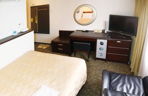 Matsuyama Hotel | Corner Room Retreat with Kitchen & Breakfast in Naha, Okinawa