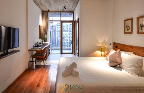 Dich Vong House | Comfortable Double or Twin Rooms at 22Land Residence