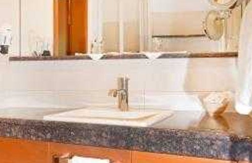 Brochterbeck House | Deluxe Double Room for Single Use - Hotel Teutoburger Wald GmbH
