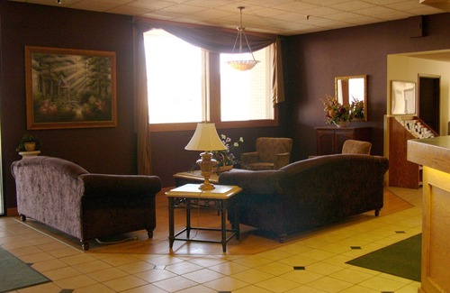 Worthington Hotel | Family-Friendly Double Room with Two Beds – Non-Smoking
