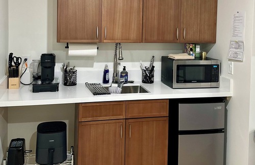 University City Apartment | Deluxe Guest Suite with Private Entrance, Near San Diego Beaches, Sleeps 4