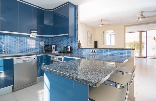 Fortuna Ski Chalet | Private Pool Retreat with Ocean Views - Top Guest Rated!