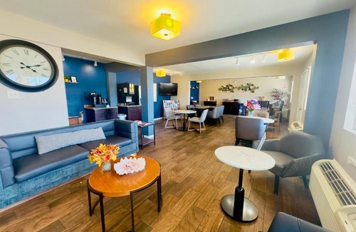 Junction City Hotel | Convenient Stay at Super 8 by Wyndham Junction City