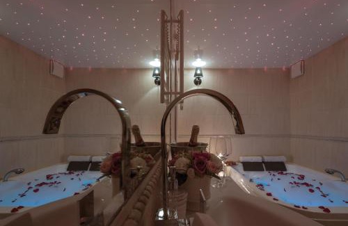 Klaipeda Apartment | Premier Jacuzzi Retreat - 4-Star with Perfect Guest Rating
