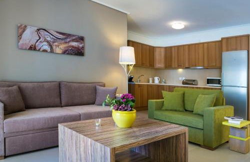 Karavomylos Villa | Elegant Kefalonia Apartment with Pool & Sea View in Karavomilos