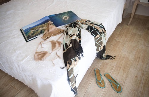 Riglia Apartment | Relaxing King Size Studio with Ocean View & Breakfast