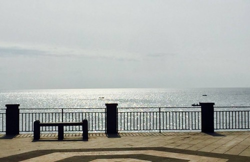 Scillichenti Condo | Discover Nuccio's House: Pet-Friendly with Ocean Views