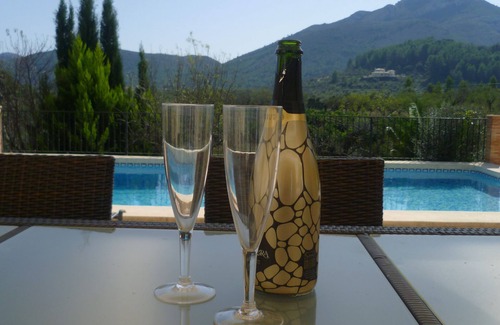 Parcent Villa | Private Villa with Pool in Scenic Jalon Valley – Rated 9.6