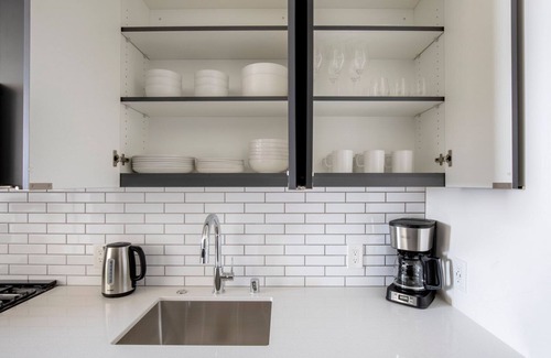 South Lake Union Apartment | Delightful 1BR Retreat near Lake Union with Great Amenities