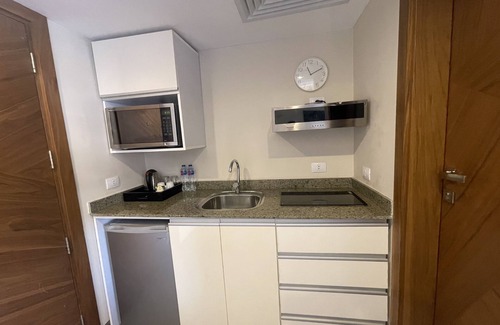 Heliopolis Apartment | Convenient Deluxe Studio King Near Airport with Pool Access