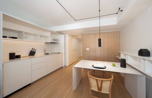 Bal Harbour Apartment | Tranquil Studio Retreat with Kitchenette at Bal Harbour