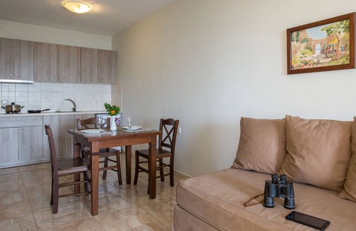 Zalongo Bed & Breakfast | Seaside Deluxe Suite with Pool and Spa in Preveza