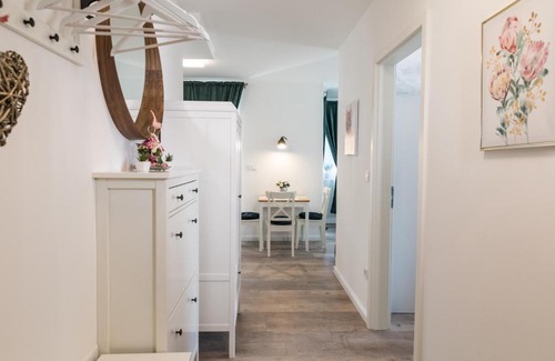 Papa Apartment | Relax at the Deluxe Thermal Resort with Top Amenities