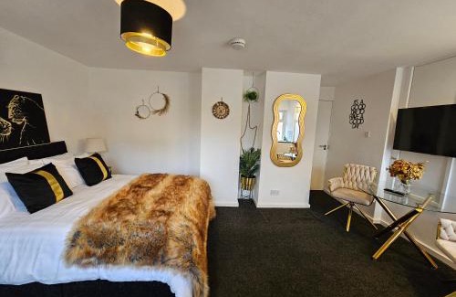 Stevenage Apartment | Modern Town Centre Studio in Stevenage - Rated 8.4/10