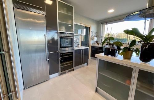 Maono Villa | Elegant 4 Bedroom Villa with Pool, Garden & Ocean Views
