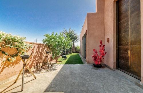 Annakhil Villa | Elegant Marrakech Villa with Heated Pool & Ocean Views