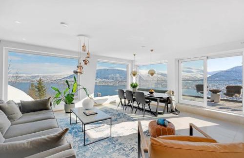 Tromso Villa | Deluxe Villa by Paramount