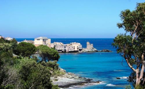 Erbalunga Hotel | Relaxing Demeure Castel Brando Hôtel & Spa with Pool