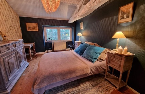 Cleyrac Bed & Breakfast | Relax at Demeure La Vignague with Pool and Hot Tub Access
