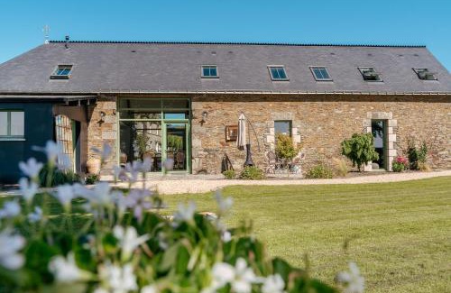 Neulliac Bed & Breakfast | Experience Demeures & Châteaux Le Clos Luly with Ocean Views