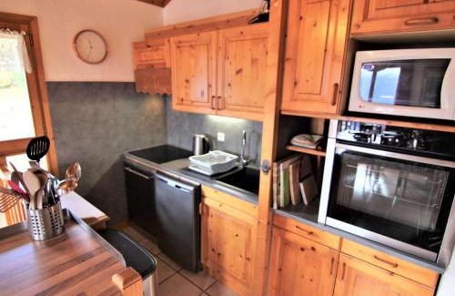 Hauteluce Apartment | Duplex Chalet with Mont Blanc Views and Family-Friendly Amenities