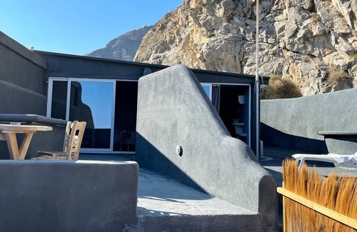 Perivolos Apartment | Explore Demilmar Suites: Oceanfront Bliss in Santorini