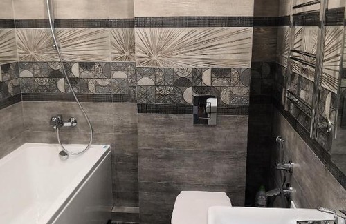 Adler City Centre Apartment | Top-Rated Stay at Demokraticheskaya 45 with Accessibility