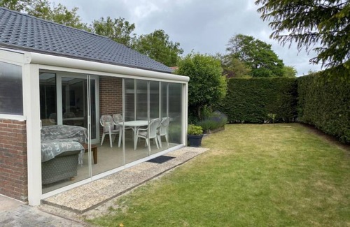 Brouwershaven House | Discover Den Osse: Oceanfront Retreat with Spa & Breakfast