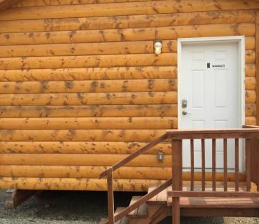 Denali Hotel | Family-Friendly Denali Rainbow Village RV Park & Motel