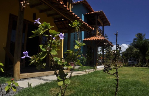 Serra Grande Ski Chalet | Relax at Dendês Corner Chalets with Oceanfront Views