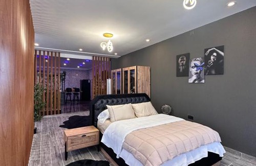 Ardesen House | Cozy Villa Retreat with Pool and Pet-Friendly Amenities